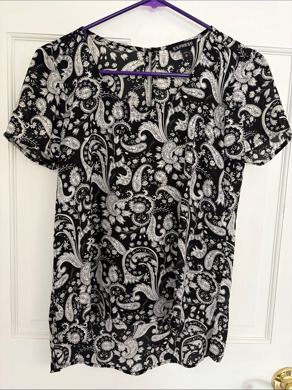 Express Black & White Paisley Flutter Sleeve Top